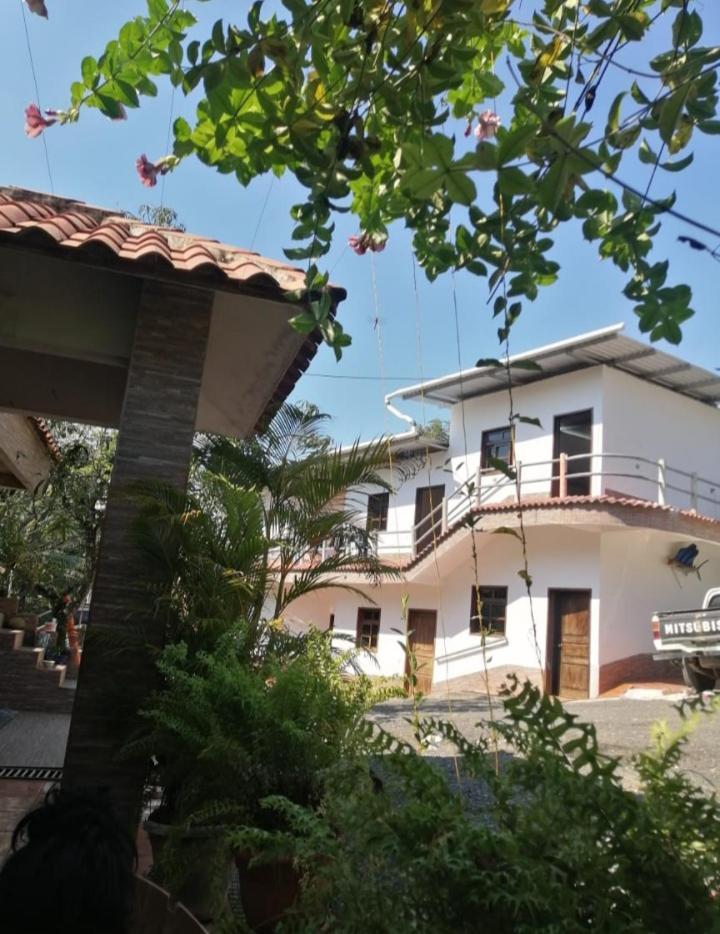 Hotel El Pez Dorado Ріо-Дульсе Екстер'єр фото
